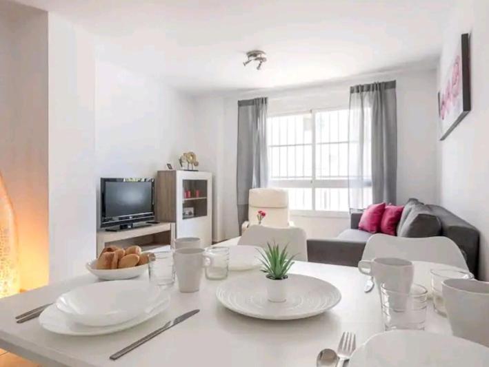 Apartamento con patio y piscina cerca de Sevilla La Algaba Exterior foto