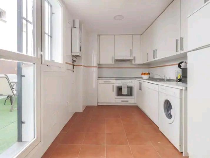 Apartamento con patio y piscina cerca de Sevilla La Algaba Exterior foto