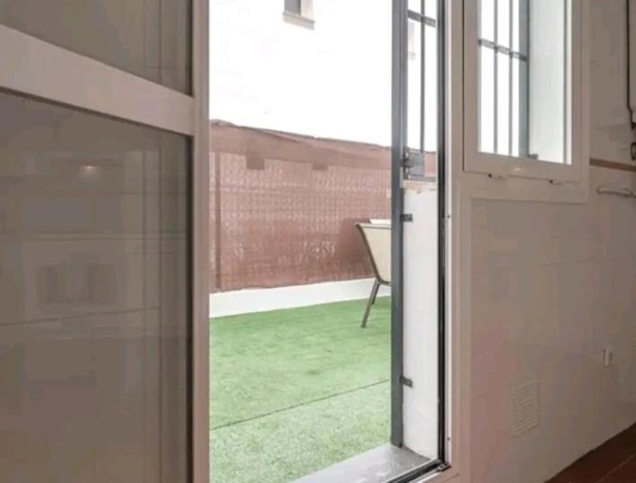 Apartamento con patio y piscina cerca de Sevilla La Algaba Exterior foto
